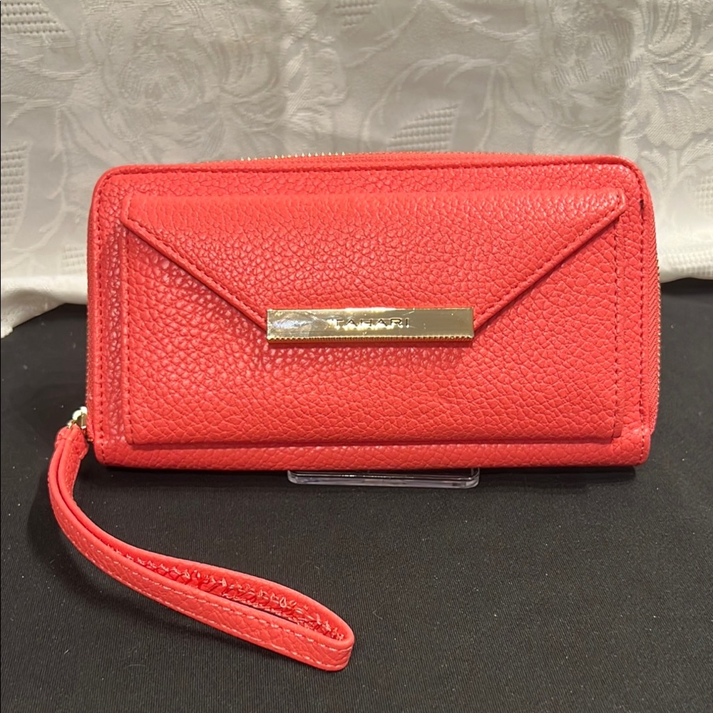 Tahari pebbled wallet (salmon or coral colored) NWOT